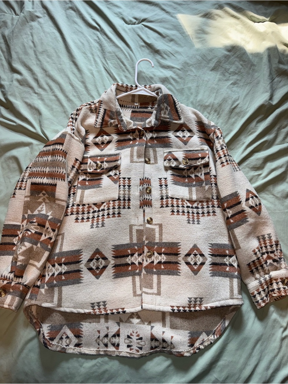 Men's Aztec Pattern Button-Up Shacket in Cream and Brown